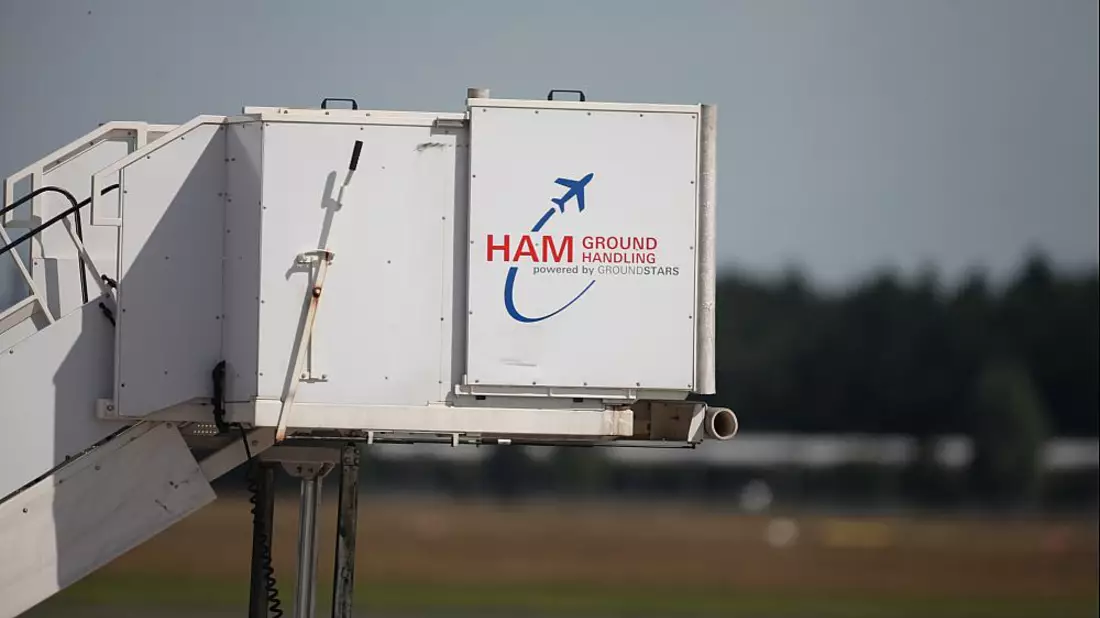 Flugzeugtreppe am Flughafen Hamburg - Bild: über dts Nachrichtenagentur
