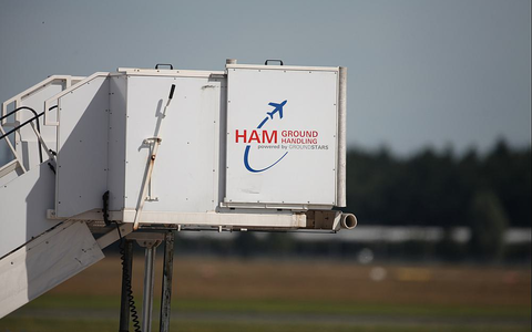 Flugzeugtreppe am Flughafen Hamburg - Foto: über dts Nachrichtenagentur