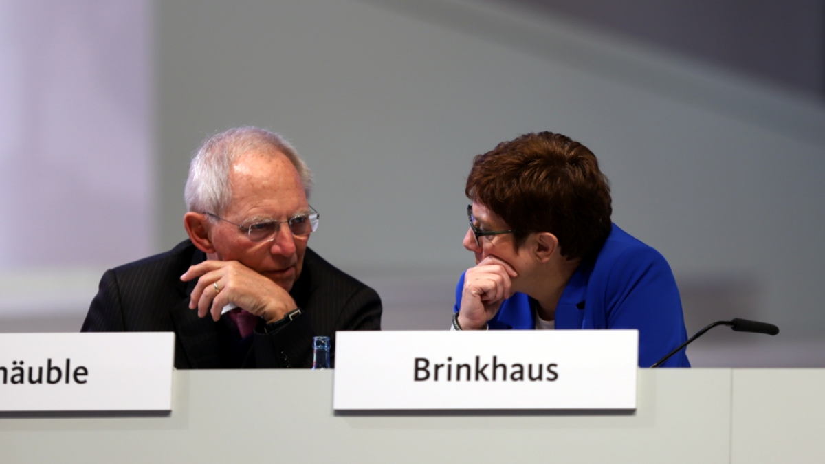 Wolfgang SchÃ¤uble und Annegret Kramp-Karrenbauer - Foto: über dts Nachrichtenagentur