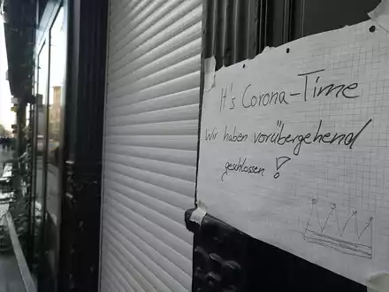 Wegen Coronakrise geschlossener Laden (Archiv) - Foto: über dts Nachrichtenagentur
