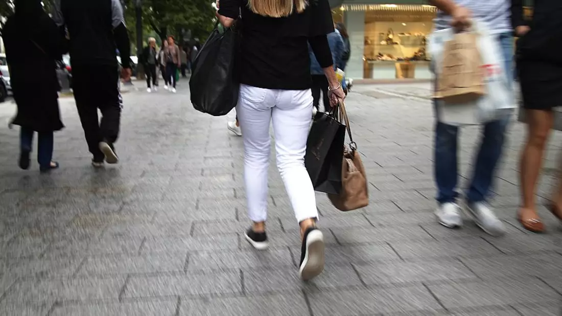 Passantin in der Düsseldorfer Kö (Archiv) - Bild: über dts Nachrichtenagentur
