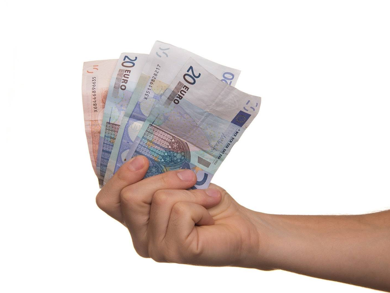 Mit einem Girokonto-Vergleich lässt sich viel Geld sparen. - Foto: pixabay.com