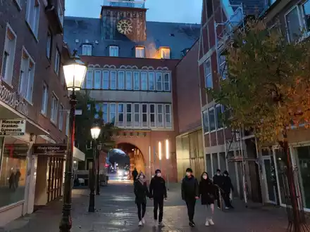 Innenstadt von Emden mit geschlossenen Geschäften - Foto: ?ber dts Nachrichtenagentur