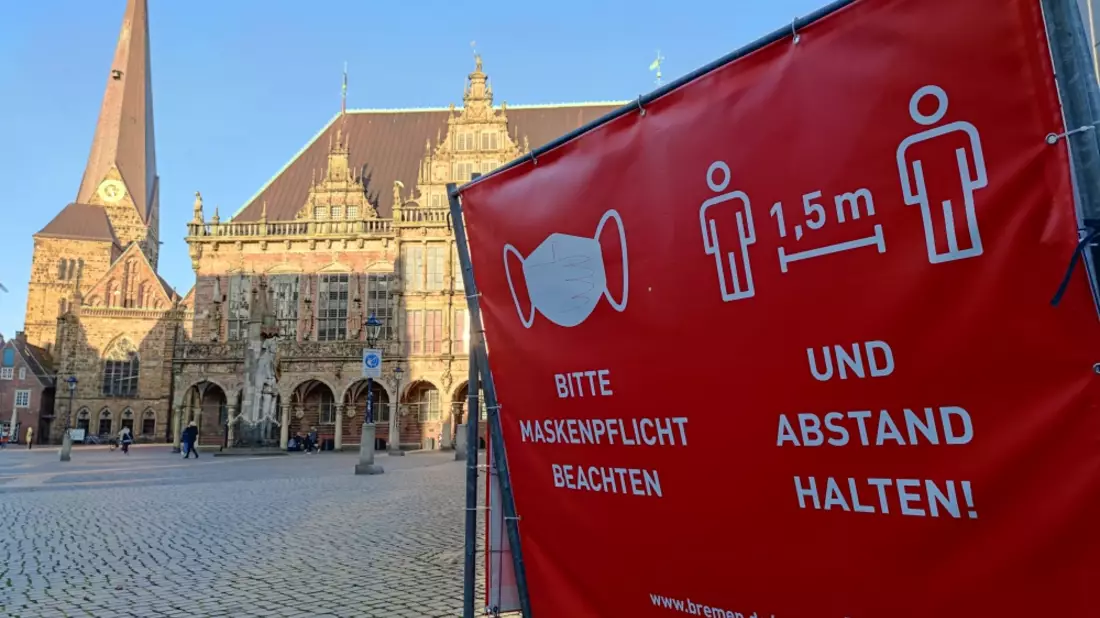 Hinweis auf Maskenpflicht in Bremens Innenstadt - Bild: ?ber dts Nachrichtenagentur
