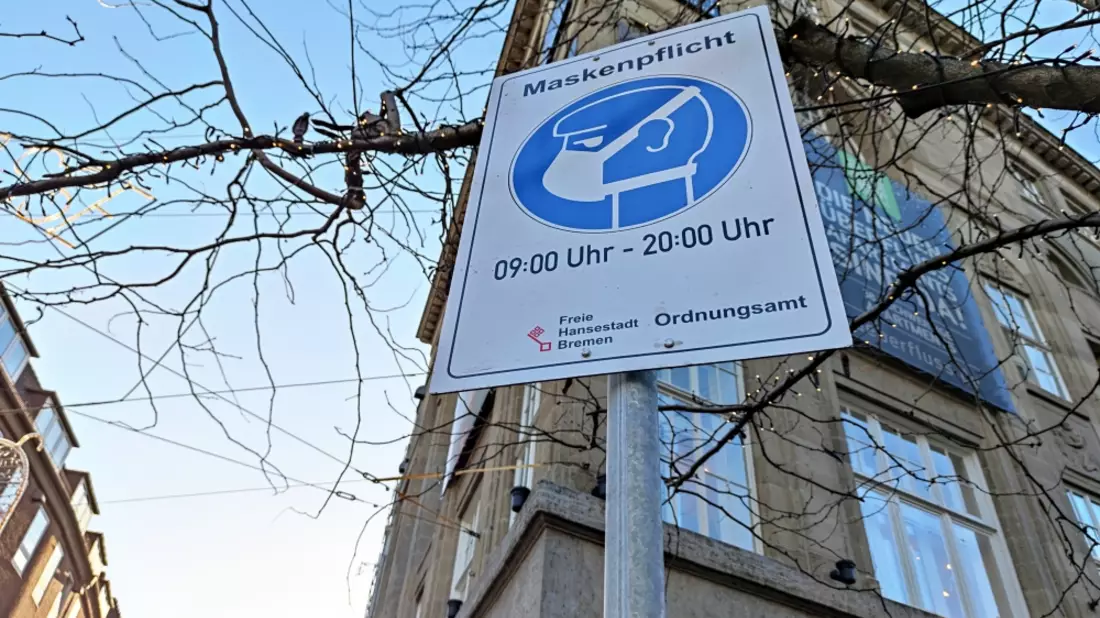 Hinweisschild auf Maskenpflicht - Bild: ?ber dts Nachrichtenagentur
