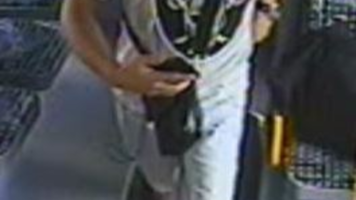 POL-LM: Professioneller Ladendieb gesucht - Öffentlichkeitsfahndung mit Bildmaterial der Videoüberwachung - Foto: presseportal.de