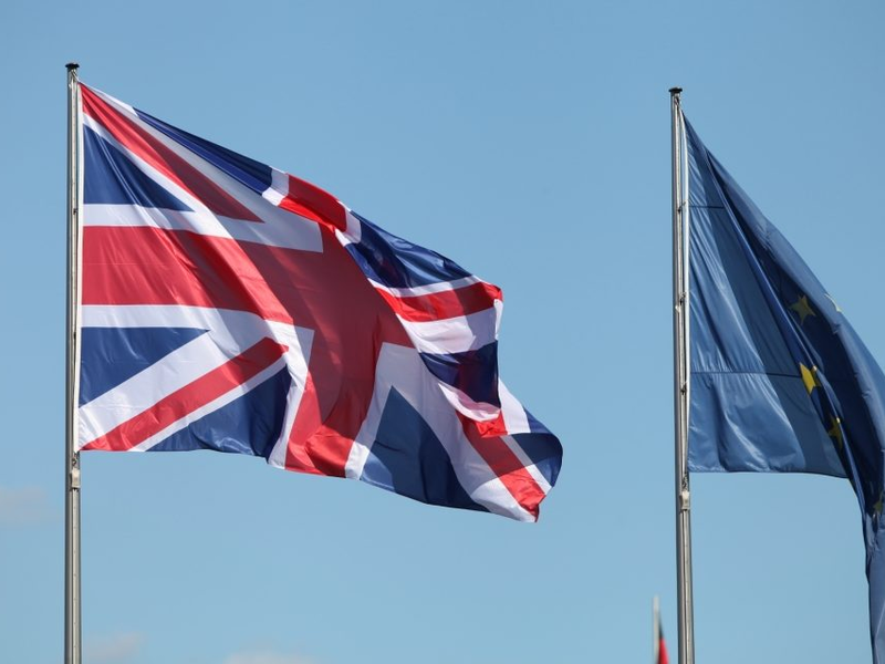 Fahnen von EU und Großbritannien - Foto: über dts Nachrichtenagentur