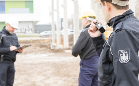 HZA-M: Zoll kontrollierte Baugewerbe in München - Foto: presseportal.de