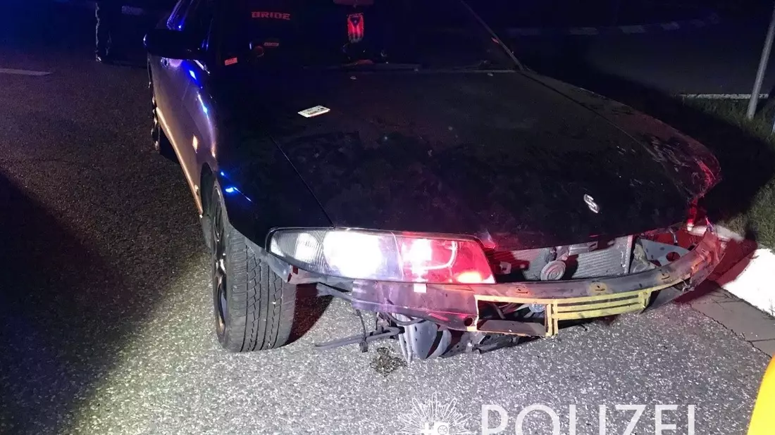 POL-MI: Auto überschlägt sich und landet im Graben - Bild: presseportal.de