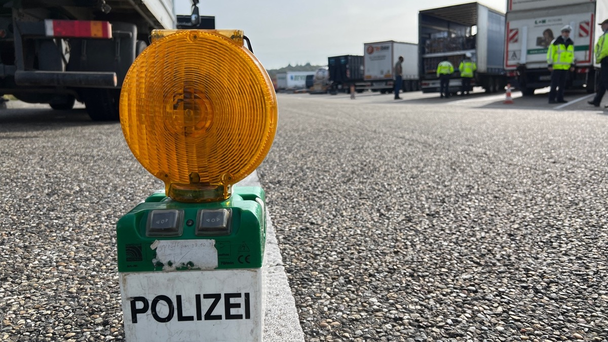 POL-DU: Alt-Hamborn: Geschwindigkeitskontrollen auf der Duisburger Straße - #LEBEN - Foto: presseportal.de