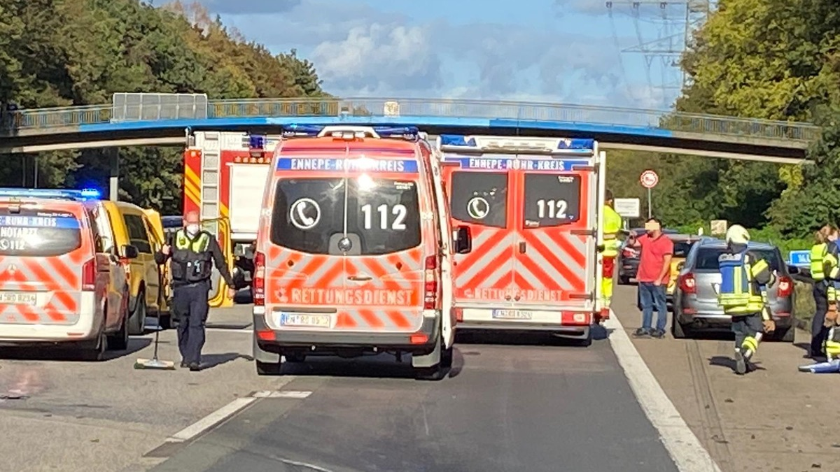 POL-DA: BAB 5 /Gräfenhausen: Länderübergreifende Kontrolle auf der Autobahn / Mehrfache Verstöße gegen Lenk- und Ruhezeiten festgestellt - Foto: presseportal.de