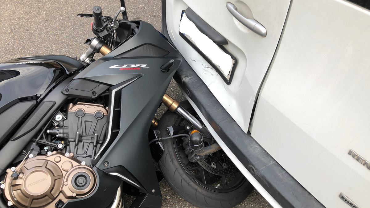 POL-ME: 20-jähriger Motorradfahrer schwer verletzt - 2505063 - Foto: presseportal.de