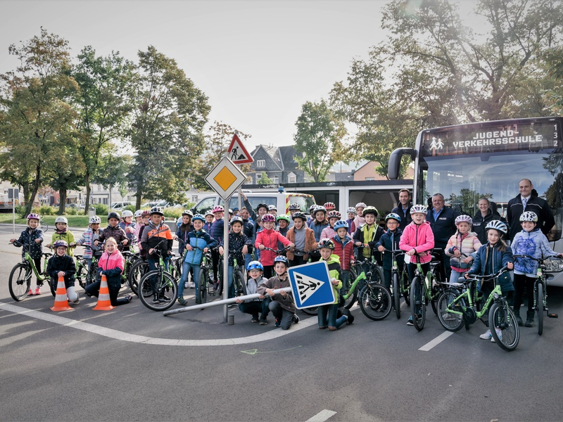 POL-W: RS Gemeinsamer Einsatz zur Bekämpfung illegaler Beschäftigung - Foto: presseportal.de