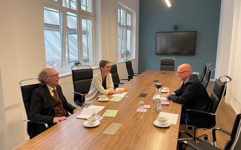 Alle Spiele der DEL2 zukünftig für 34,90 EUR pro Monat - DEL2 und Sportdeutschland.TV stellen Preise für die Saison 2025/2026 vor - Foto: presseportal.de Alle Spiele der DEL2 zukünftig für 34,90 EUR pro Monat - DEL2 und Sportdeutschland.TV stellen Preise für die Saison 2025/2026 vor - Foto: presseportal.de