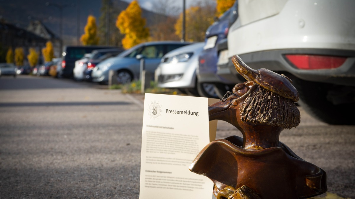 POL-PDNW: Sachbeschädigung an Pkw - Foto: presseportal.de