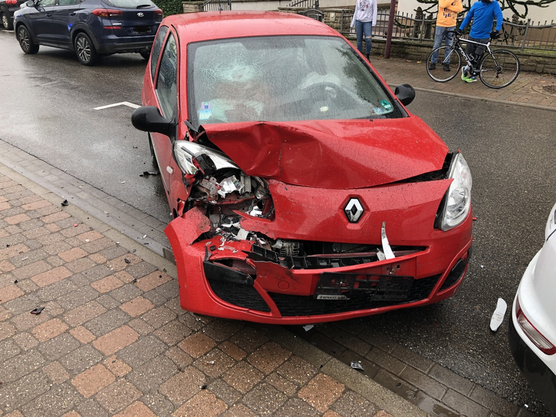 POL-PDLD: Kirrweiler - Gas- und Bremspedal verwechselt - Foto: presseportal.de