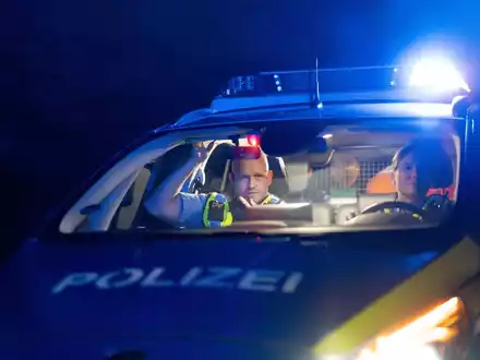 POL-ME: Versuchter Autodiebstahl - die Polizei bittet um Hinweise - Ratingen - 2501064 - Foto: presseportal.de