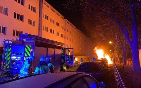 POL-PIWFB: B270 - Verkehrsunfall im Begegnungsverkehr - Foto: presseportal.de POL-PIWFB: B270 - Verkehrsunfall im Begegnungsverkehr - Foto: presseportal.de