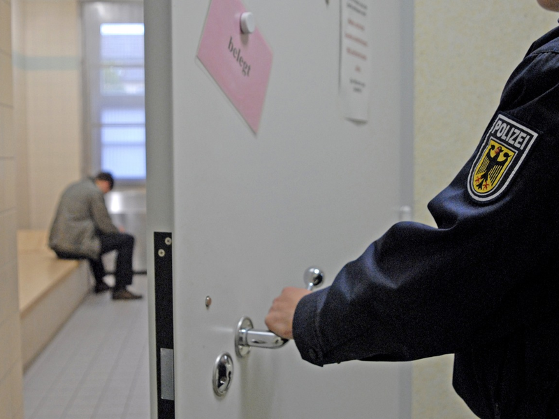 Bundespolizeidirektion München: Europäischer Haftbefehl: Gesuchter Tscheche gefasst - Foto: presseportal.de