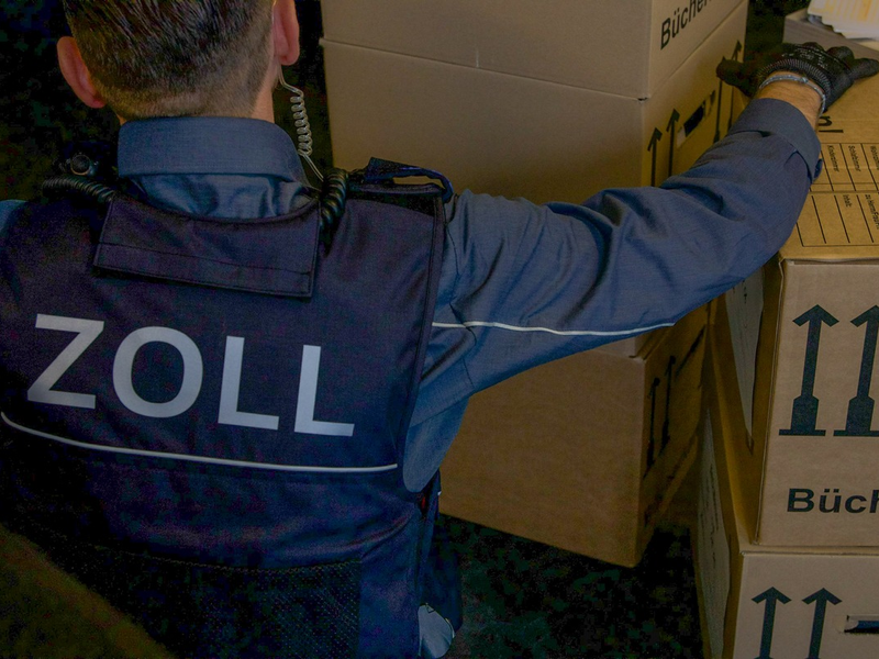 POL-GÖ: (171/2025) Göttingen: Aufmerksamer Anwohner stört mutmaßliche Fahrraddiebe auf den Zietenterrassen, hochwertiges E-Bike von Tatverdächtigem zurückgelassen, Eigentümer/in gesucht! - Foto: presseportal.de