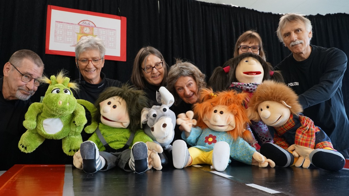 POL-LG: ++ Verkehrserziehung bunt gemacht! ++ Präventionspuppenbühne und Polizeistation arbeiten gemeinsam mit Kindern ++ Prävention für Gefahren im Straßenverkehr ++ Bild im Presseportal ++ - Foto: presseportal.de