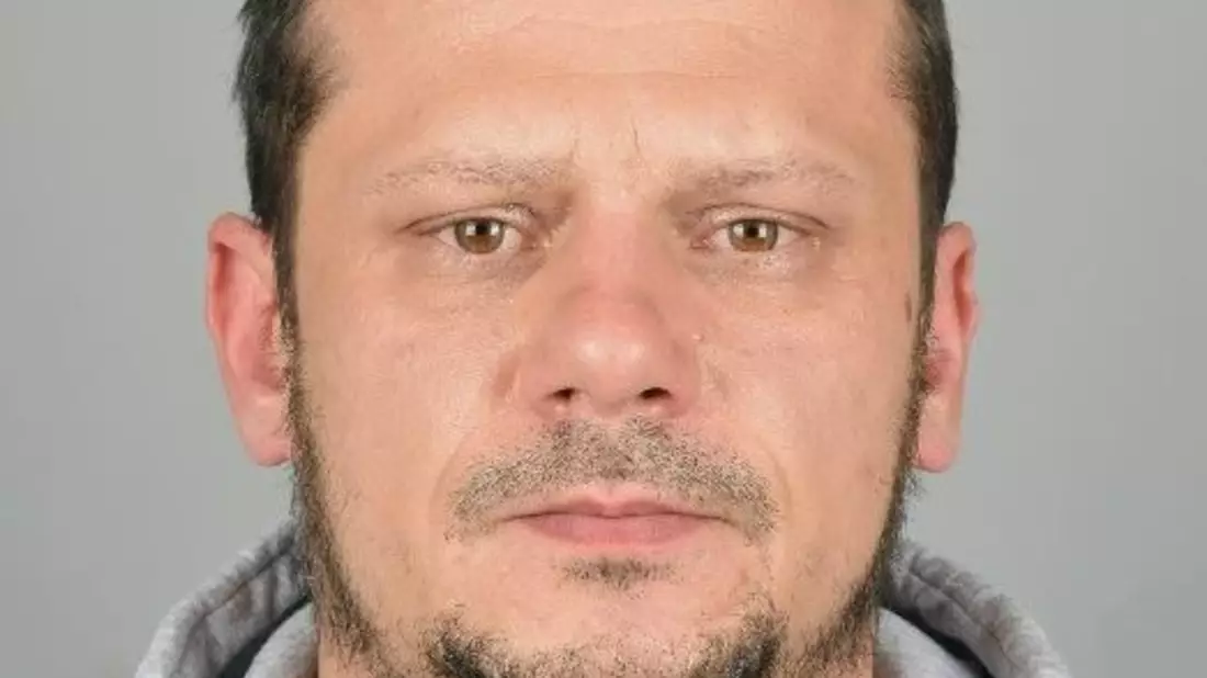 POL-GÖ: (148/2025) 44-Jahre alte Mandy W. aus Dransfeld noch immer spurlos verschwunden - Ermittler erhoffen sich Hinweise durch aktuelle Bilder einer Überwachungskamera von der Vermissten - Bild: presseportal.de