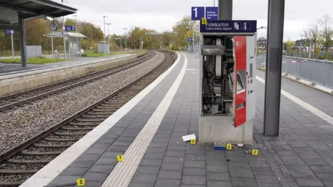 POL-SO: Zigarettenautomat gesprengt - Bild: presseportal.de