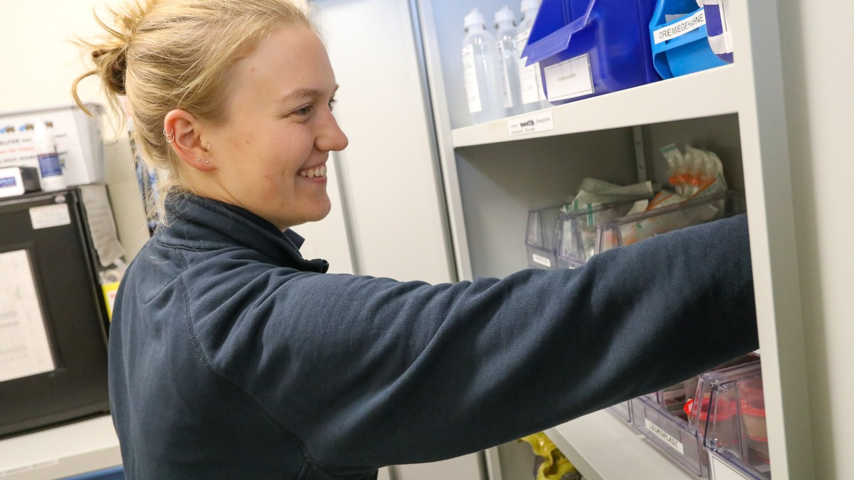 FW-OLL: Schwerer Verkehrsunfall auf der Wildeshauser Straße - Zwei Personen gerettet - Foto: presseportal.de