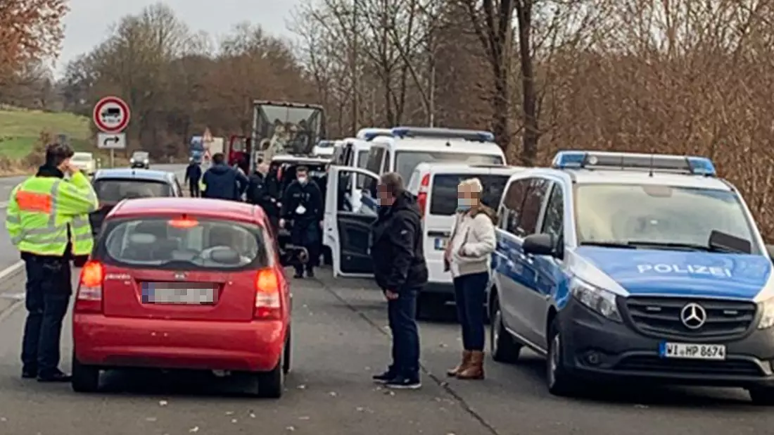 POL-MR: Marburg: Geldautomat gesprengt / Polizei bittet um Mithilfe - Bild: presseportal.de