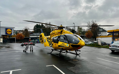 FW-EN: Rauchentwicklung aus Holzstapel im Wald - Foto: presseportal.de