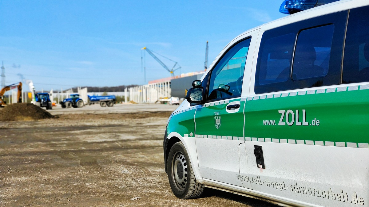 HZA-DO: Bundesweite Schwerpunktprüfung gegen Schwarzarbeit / Zoll nimmt Baubranche ins Visier - Foto: presseportal.de