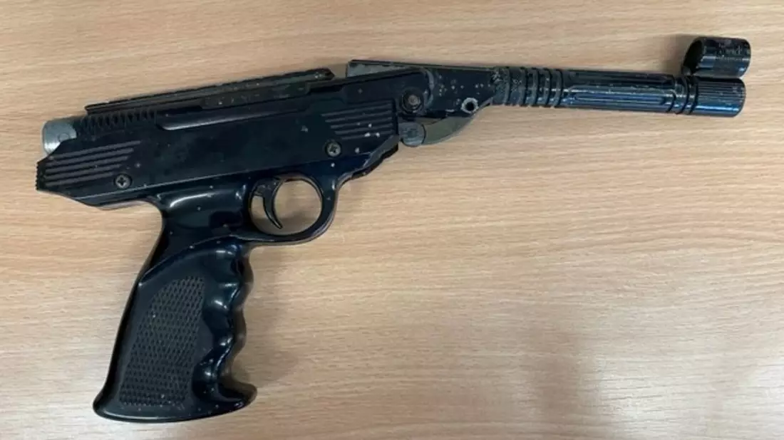 POL-MK: Videodreh mit Waffen und Folgen - Bild: presseportal.de