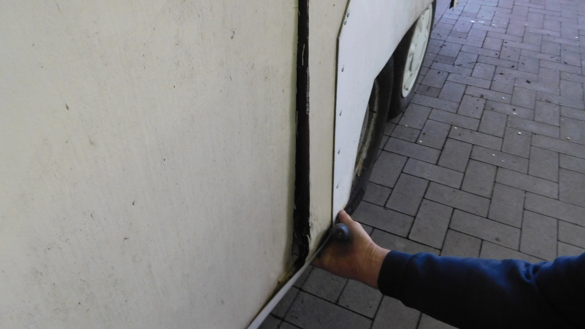 POL-HS: Gemeinsame Presserklärung der Staatsanwaltschaft Aachen und der Polizei Heinsberg Polizei findet Drogenlabor in Wohnhaus - Foto: presseportal.de