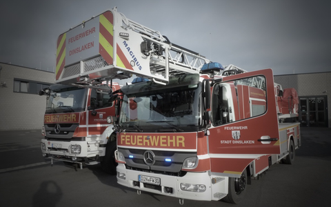 FW Dinslaken: Aufwändige Rettung eines Handwerkers - Foto: presseportal.de