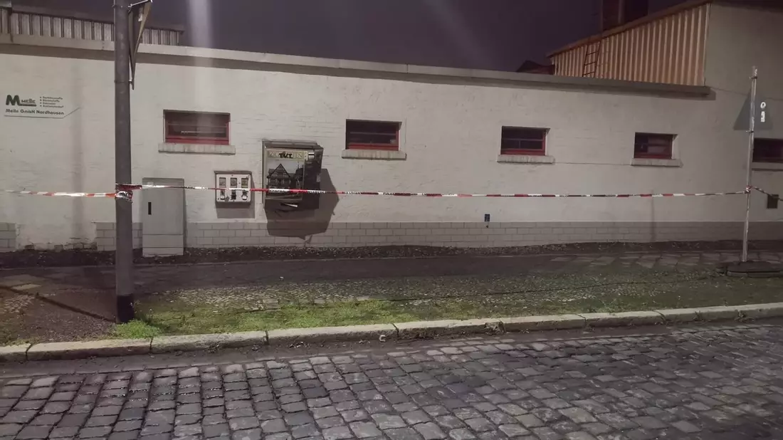 POL-AC: Zigarettenautomat im Nordkreis gesprengt - Täter flüchtet (Korrektur des Datums) - Bild: presseportal.de