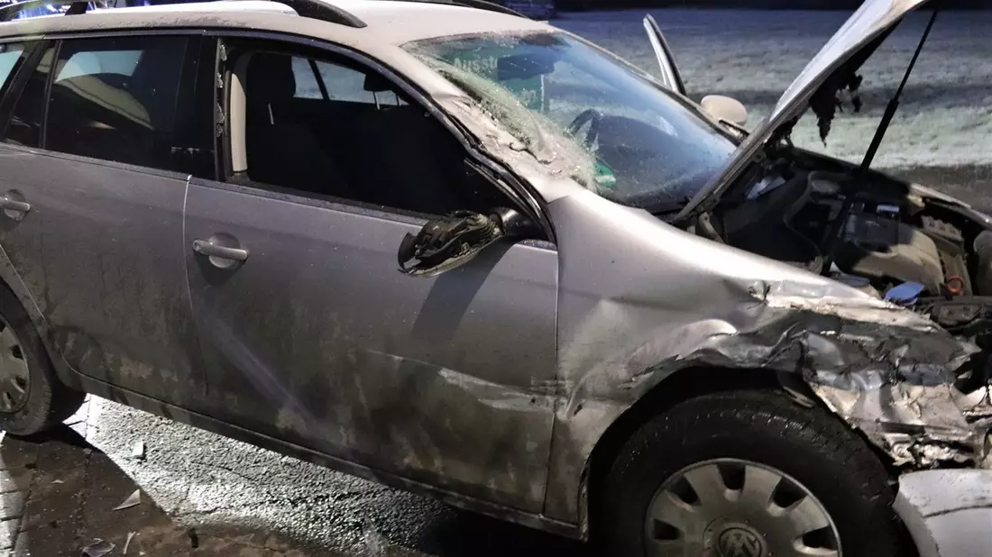 POL-HX: 39-Jähriger verstirbt bei Unfall an der B68 - Bild: presseportal.de