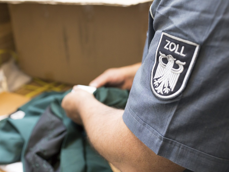 HZA-P: Hauptzollamt Potsdam stellt seine Jahresstatistik 2023 vor / Einnahmen von 467 Mio. Euro; Beitreibung offener Forderungen von knapp 78 Mio. Euro & aufgedeckter Schaden von über 20 Mio. Euro - Foto: presseportal.de