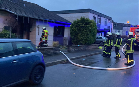 POL-GF: Hochsitz gerät in Brand - Zeugen gesucht - Foto: presseportal.de