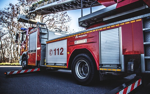 FW-HB: Brand in Mehrfamilienhaus - mehrere verletzte Personen - Foto: presseportal.de