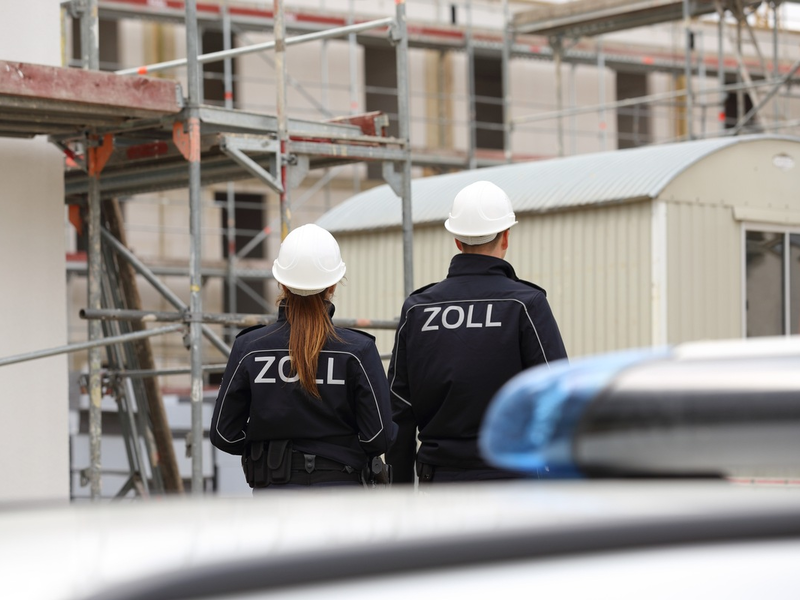 HZA-OS: Zoll deckt illegale Beschäftigung in Nordhorn auf; Zwei Arbeitnehmer ohne gültigen Aufenthaltstitel angetroffen - Foto: presseportal.de