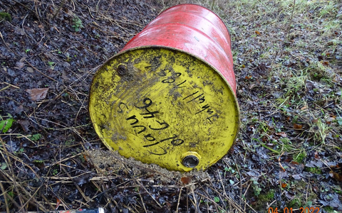 POL-VER: Illegal Altöl entsorgt - Zeugen gesucht - Foto: presseportal.de