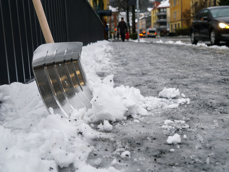 Schneeschieben: Wann und wie muss der Bürgersteig geräumt werden? - Foto: presseportal.de