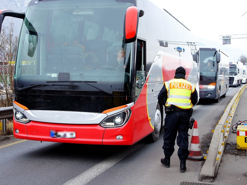 Bundespolizeidirektion München: Georgier muss 427 Tage ins Gefängnis / Rund 8.000 Euro Geldstrafe und Verfahrenskosten - Foto: presseportal.de