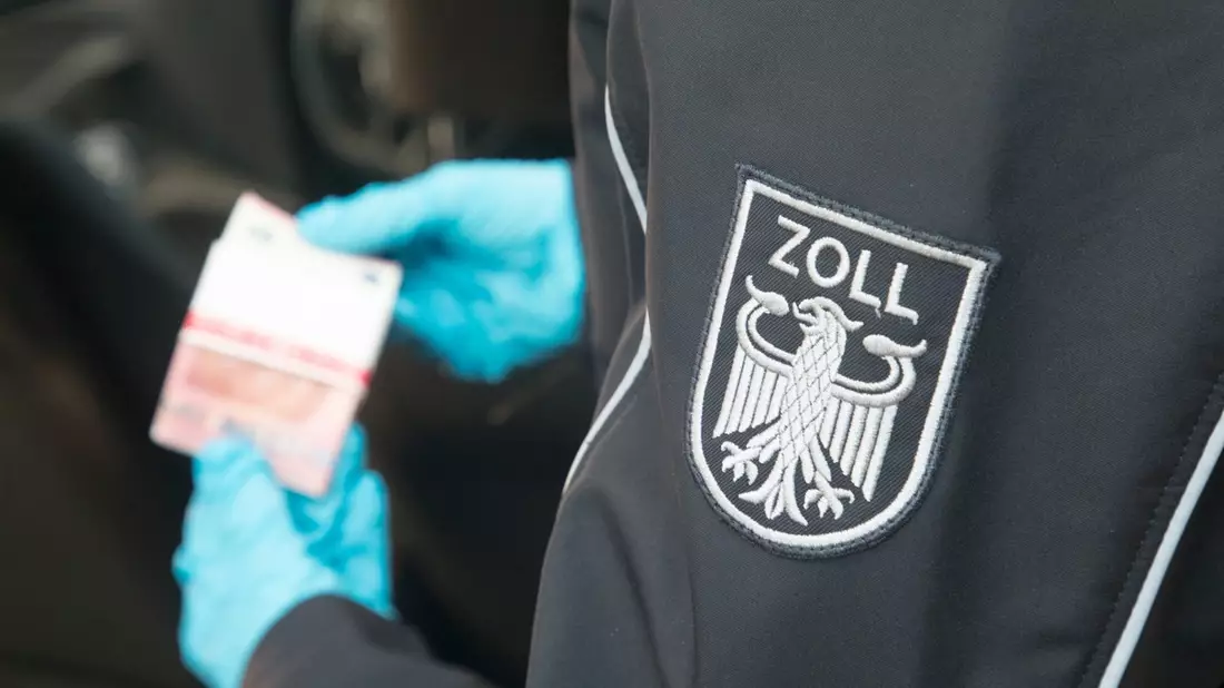 HZA-LÖ: Hauptzollamt Lörrach stellt Jahresergebnis 2023 vor - Bild: presseportal.de