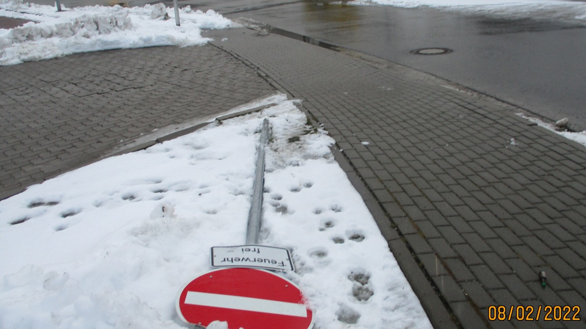 POL-DN: Zuhause sicher - Bauverein erhält Präventionsplakette - Foto: presseportal.de