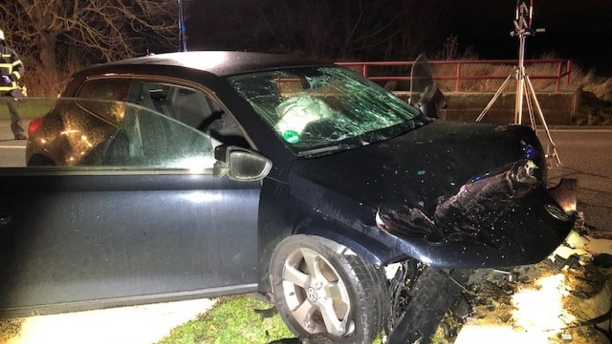 POL-NI: Stolzenau/Holzhausen - Verkehrsunfall unter Alkoholeinfluss - Foto: presseportal.de