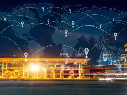 Vom Outsourcing zum Reshoring  - Foto: Adobe Stock / Pugun & Photo Studio