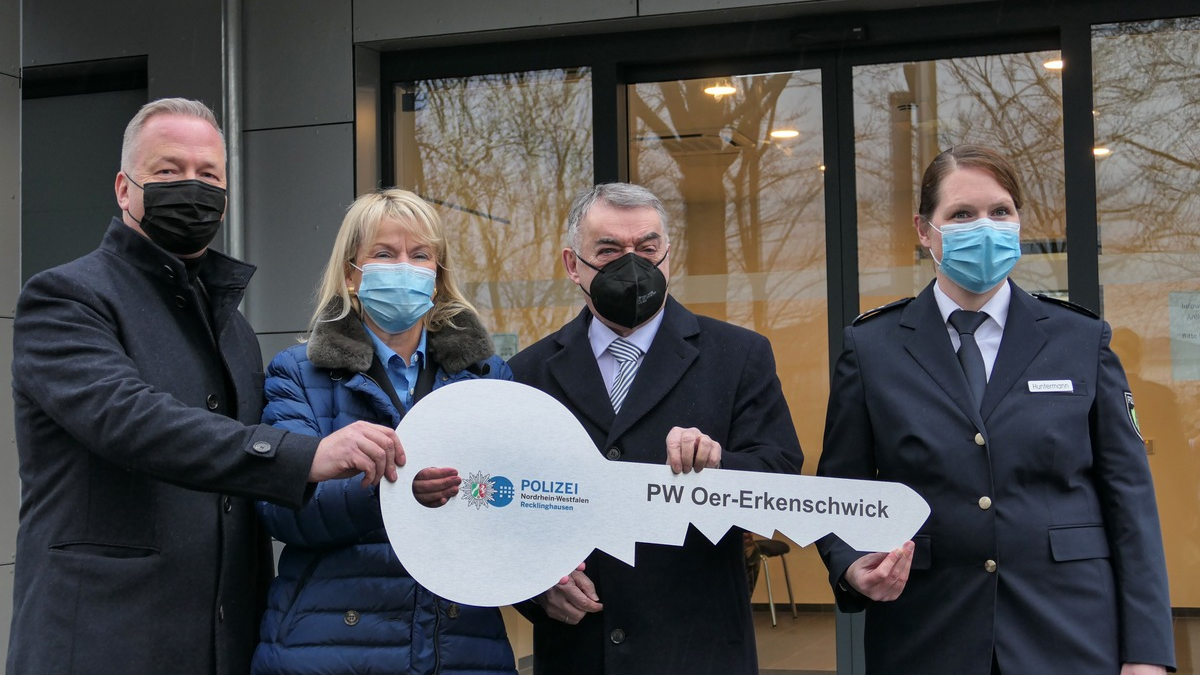 FW Hannover: Neue Fahrzeuge und Ausstattung - Foto: presseportal.de