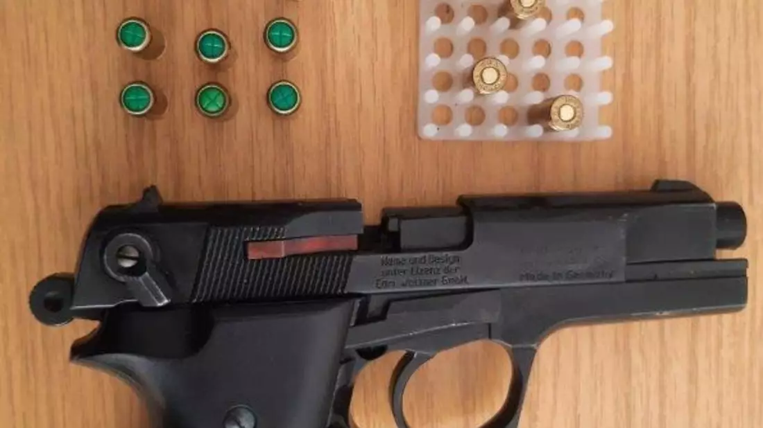 BPOLI MD: 42-Jähriger führt Schreckschusswaffe im Rucksack mit sich - Bild: presseportal.de