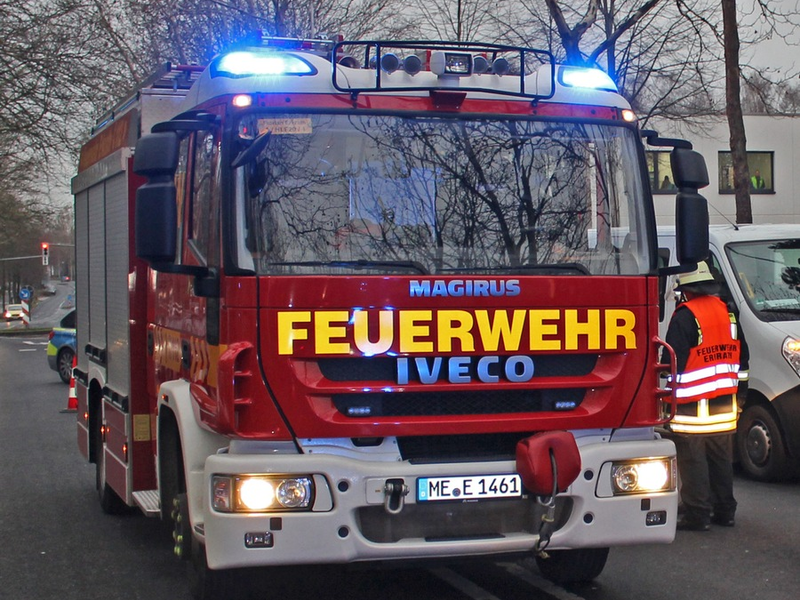 POL-ME: Sperrmüll in Brand gesetzt - die Polizei ermittelt - Ratingen - 2412056 - Foto: presseportal.de